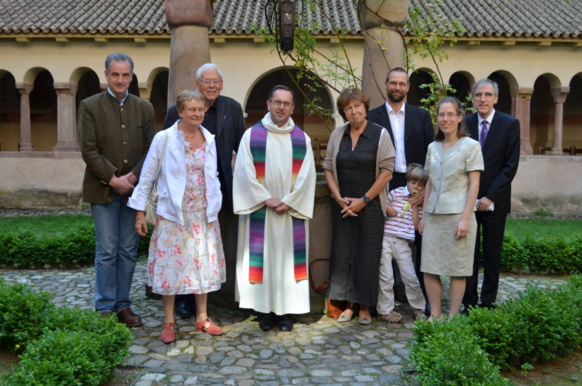 Pasteur Philippe Eber et quelques membres du Conseil Presbytérial