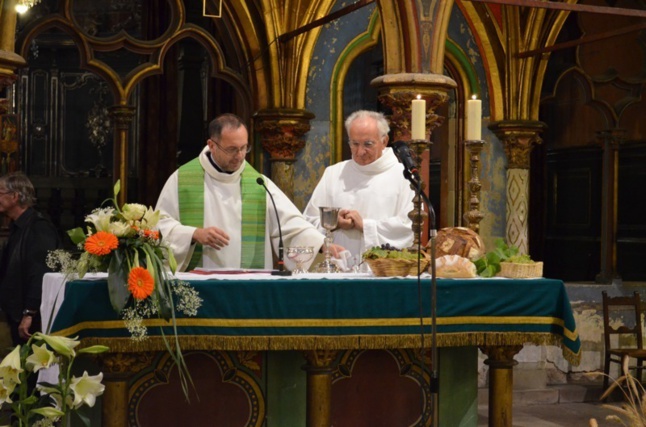 Quelques photos de la fête des récoltes Quelques photos de la fête des récoltes